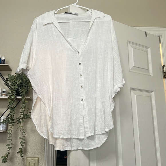 Petal and pup linen blouse - Picture 1 of 7